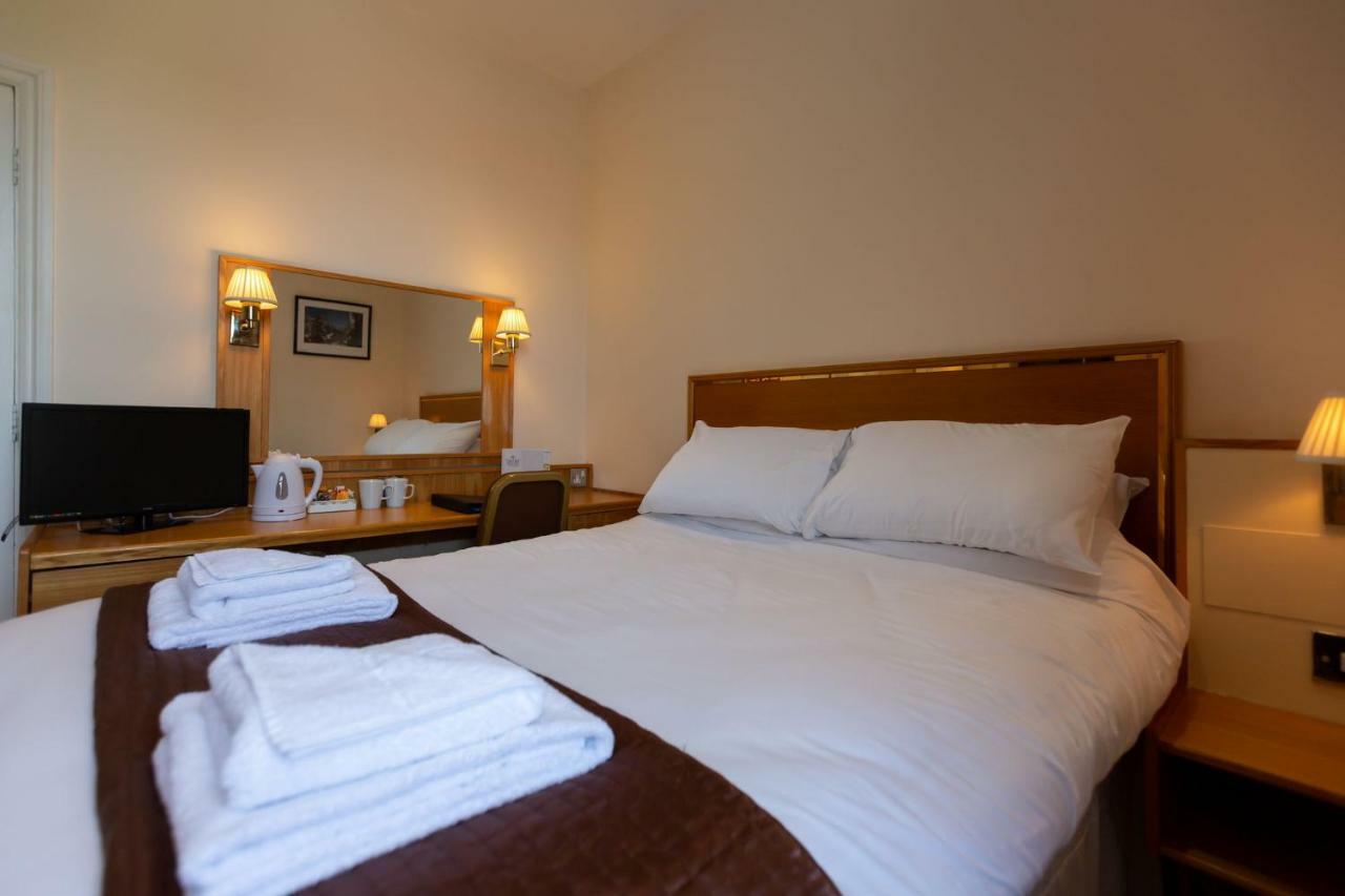 The Beeches Hotel Гримзби Екстериор снимка